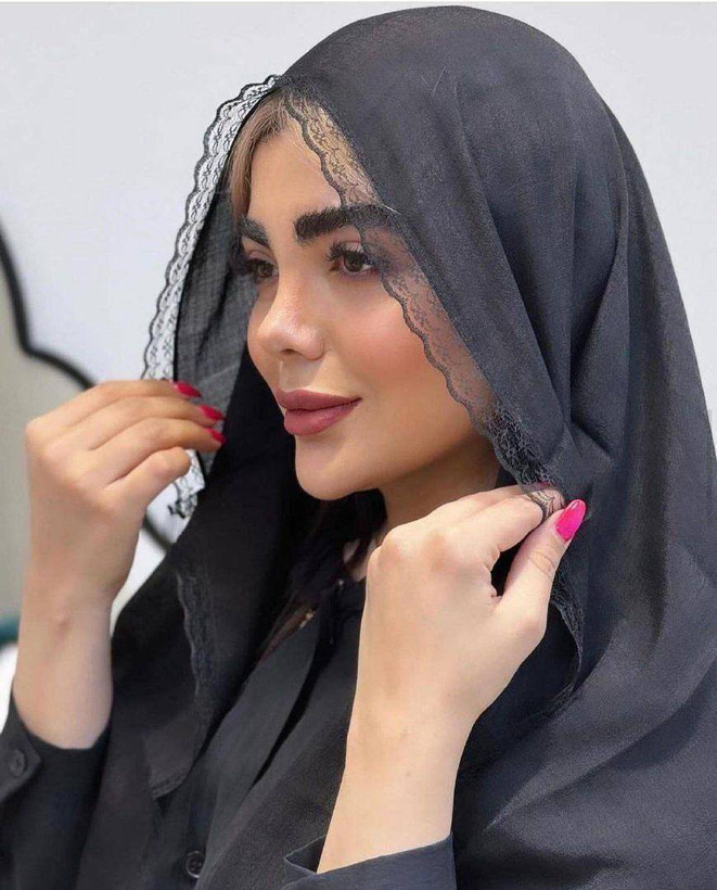 شال پلیسه لبه توری